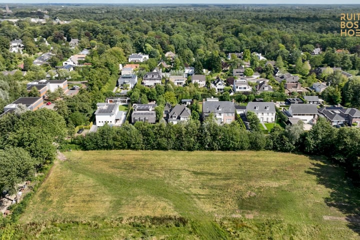 Bekijk foto 1 van RUITERSBOSHOEVE - 4 kavels Burg. Guljélaan