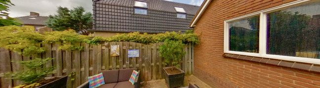 View 360° photo of Achtertuin of Prins Hendrikstraat 17