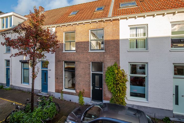 Bekijk foto 1 van Nijhoffstraat 124