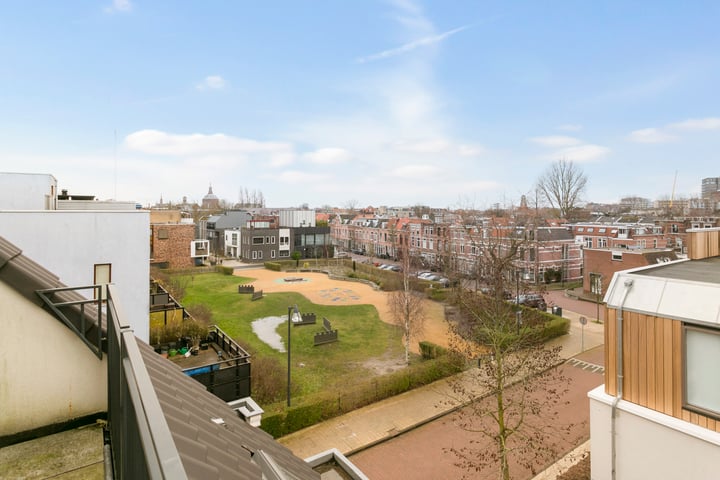 Bekijk foto 33 van Joulestraat 4