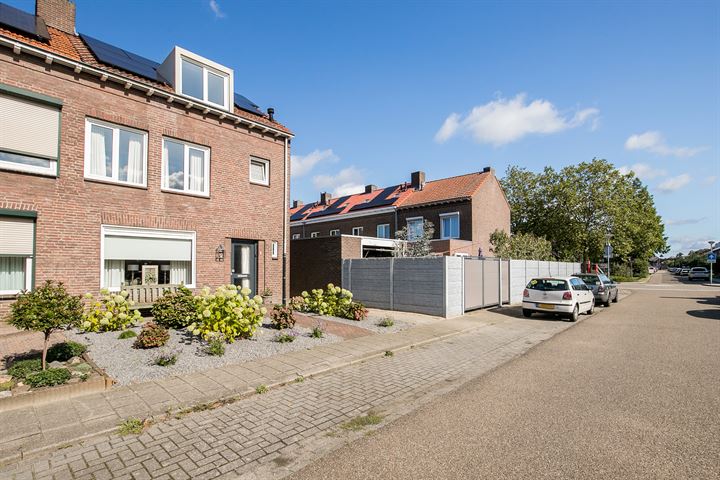 Bekijk foto 36 van Holtmühlestraat 9