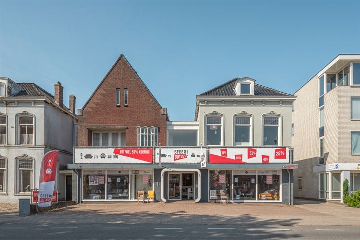 Burgemeester Falkenaweg 32, Heerenveen