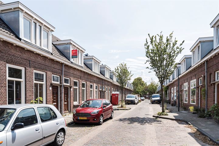 Bekijk foto 20 van Alberdingk Thijmstraat 5