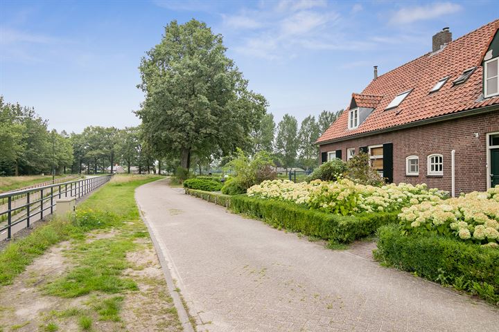 Bekijk foto 43 van Oirschotseweg 14