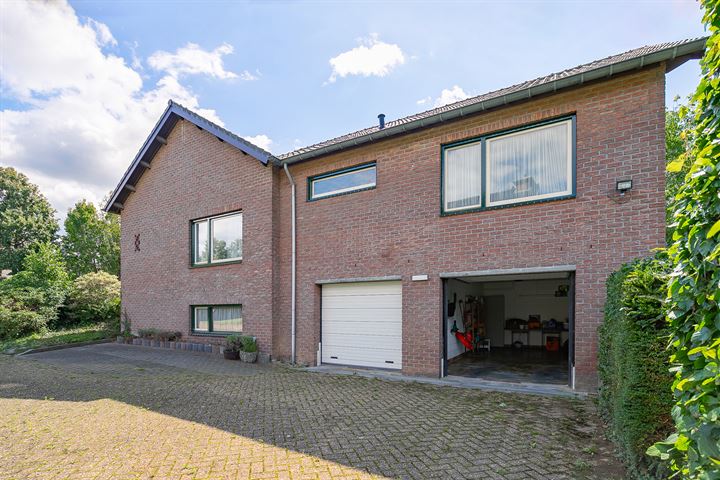 View photo 32 of Kupstraat 26