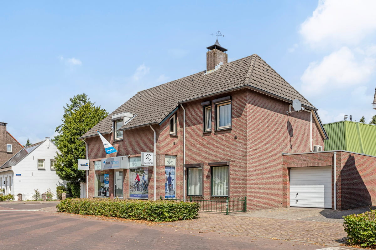 Bekijk foto 3 van Dorpsstraat 113