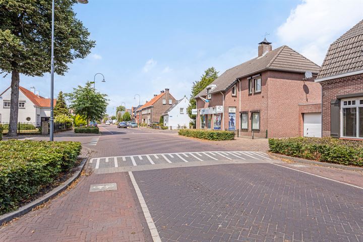 View photo 5 of Dorpsstraat 113