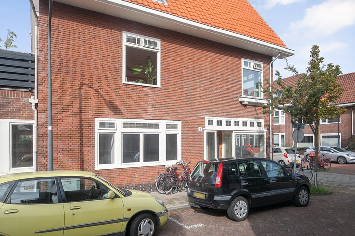 View photo 8 of Vosmaerstraat 2