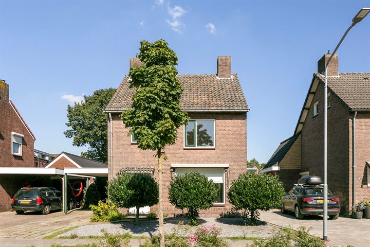 Bekijk foto 36 van Schoolstraat 6