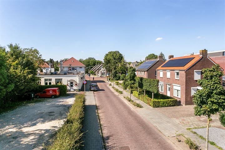 Bekijk foto 40 van Schoolstraat 6