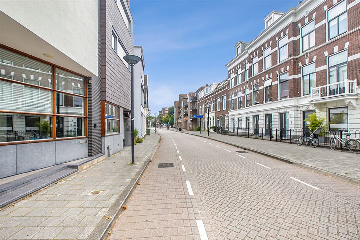 Bekijk foto 30 van Bergstraat 28-A