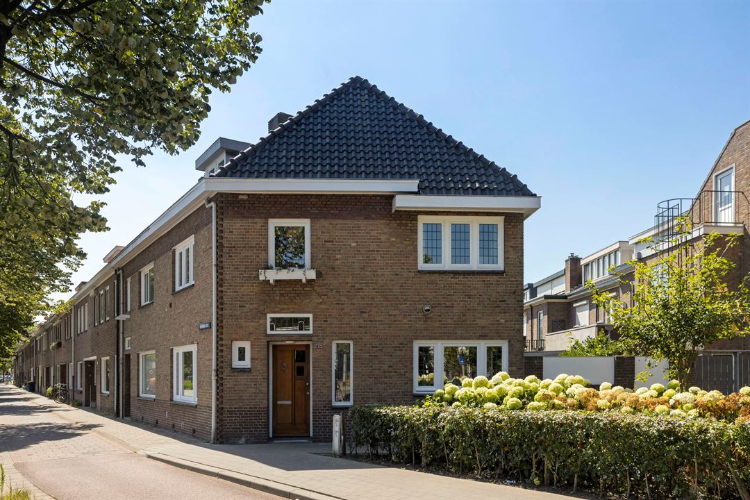 Huis Verkocht: Ringbaan-Oost 215 5014 GD Tilburg [funda]