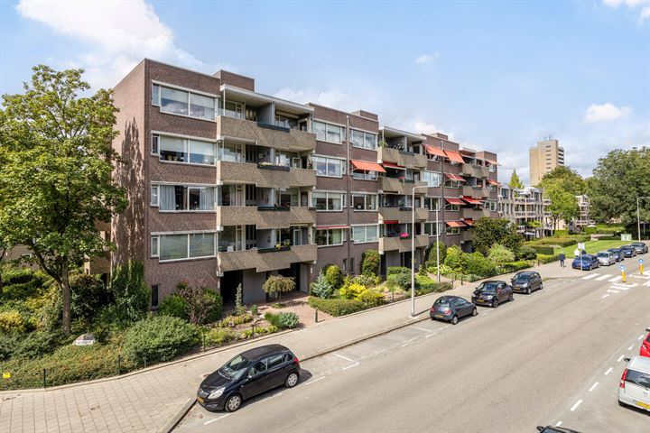 Bekijk foto 1 van C.F. Klaarstraat 55