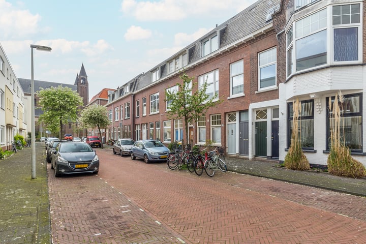 Bekijk foto 41 van 1e Braamstraat 23