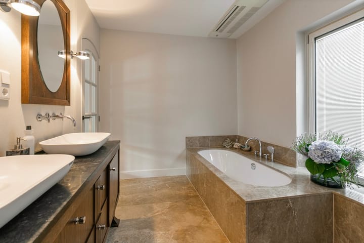 Photo 42 of Dr Schaepmanlaan 14