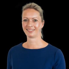 Kim van Dinther - Secretaresse