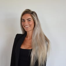 Fenna Roefs - Commercieel Medewerker