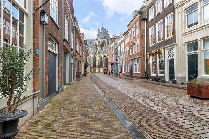 Bekijk foto 40 van Voorstraat 327