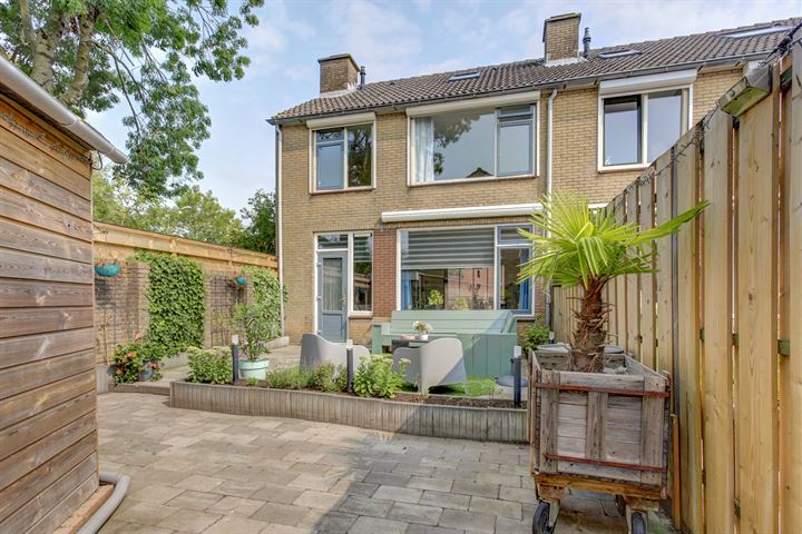 Bekijk foto 31 van Volkerakstraat 2