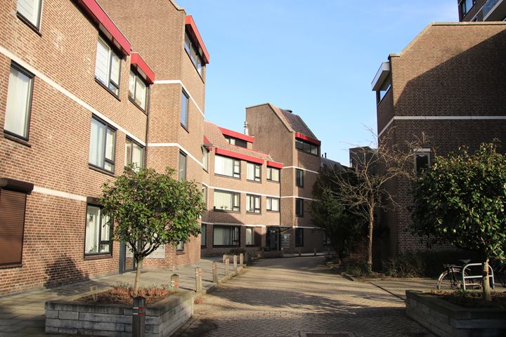 Bekijk foto 4 van Graadt van Roggenstraat 49