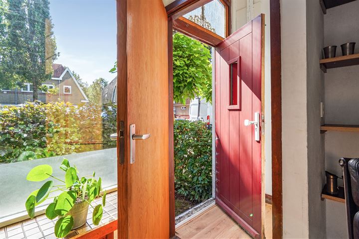 Bekijk foto 13 van Ruysdaelstraat 49