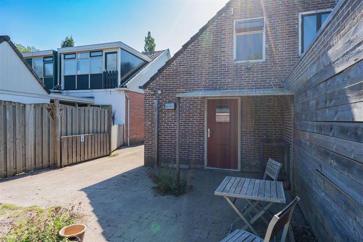 Bekijk foto 34 van Ruysdaelstraat 49