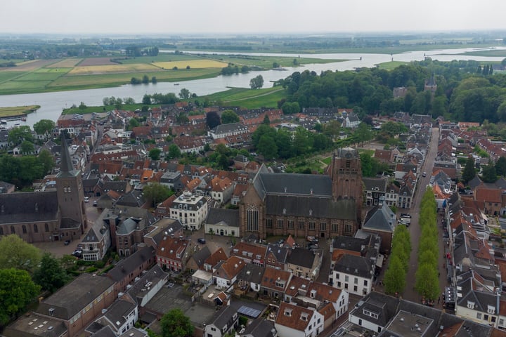 Bekijk foto 36 van Klooster Leuterstraat 7