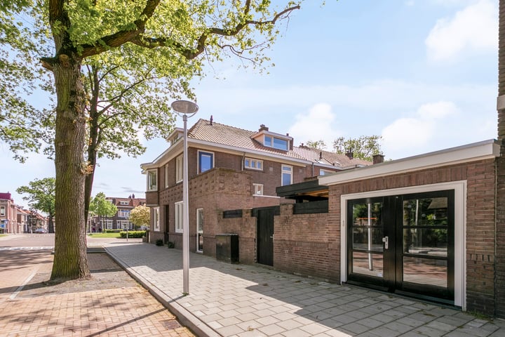 View photo 48 of Van Overstratenlaan 17