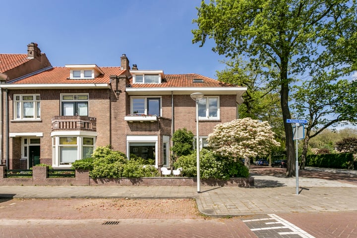 View photo 53 of Van Overstratenlaan 17