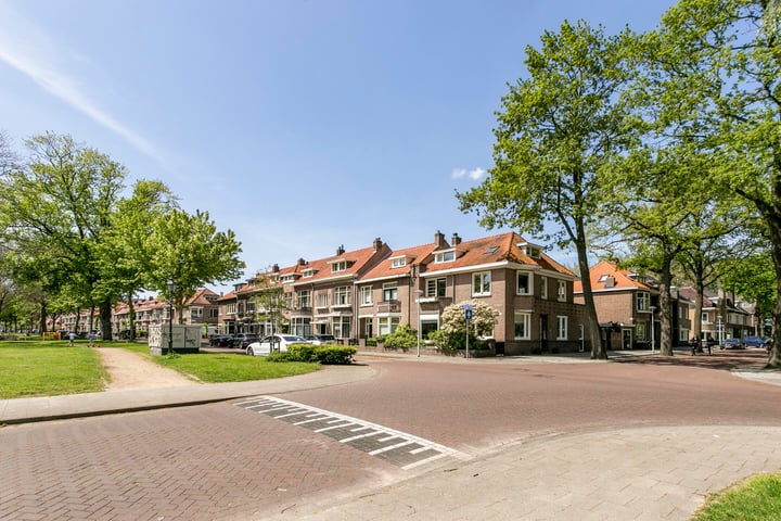 View photo 57 of Van Overstratenlaan 17