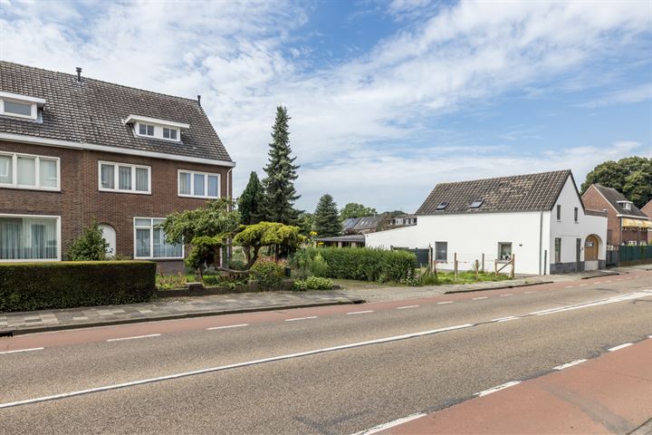 Bekijk foto 44 van Heerlerbaan 192