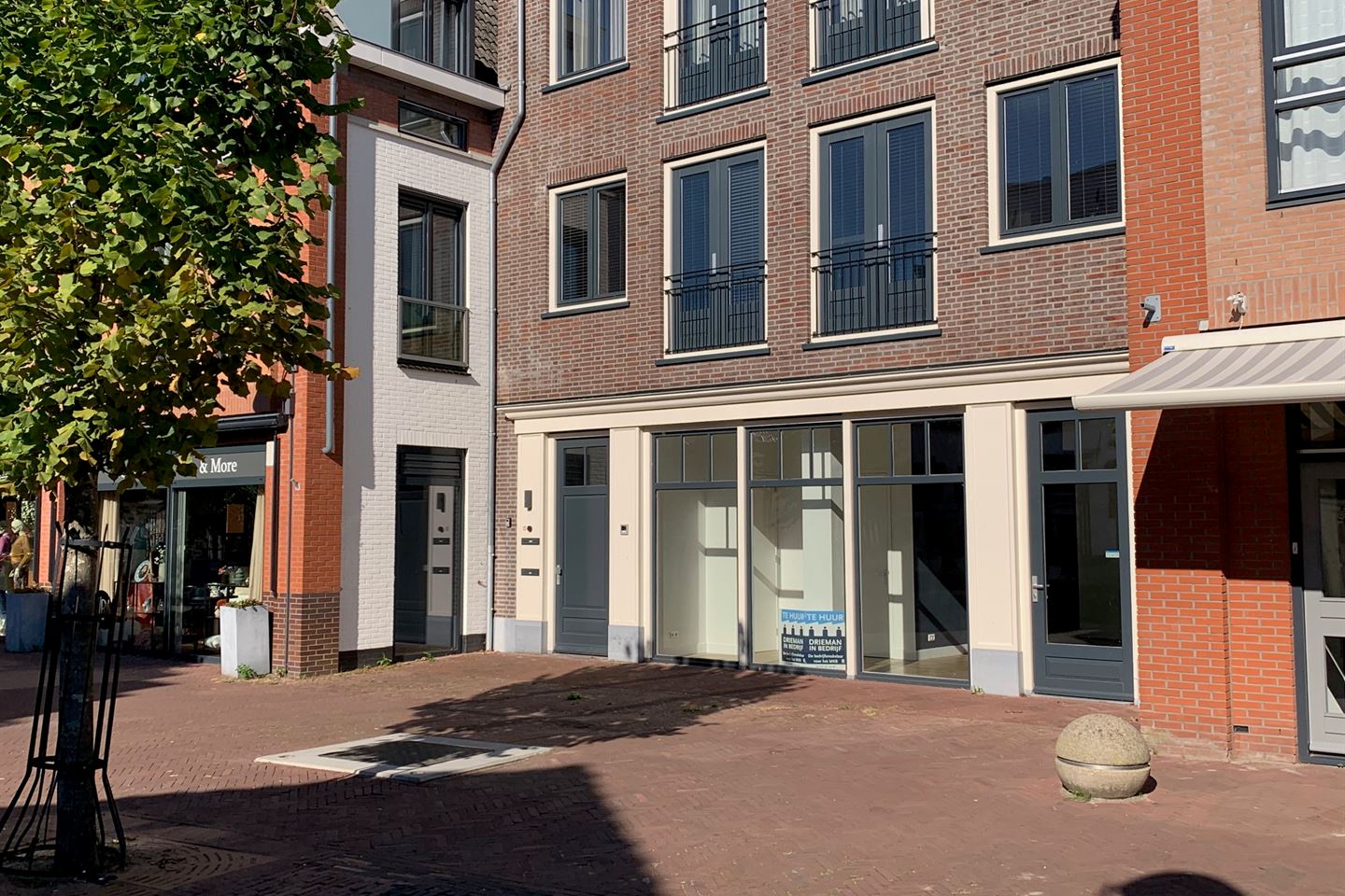 Bekijk foto 1 van Dorpsstraat 103