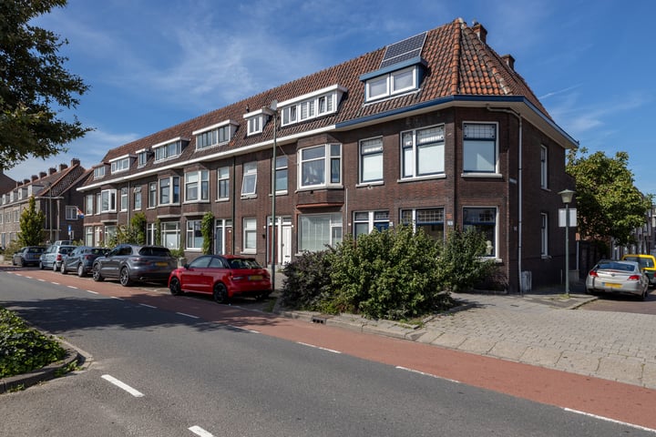 View photo 34 of Parallelweg 44