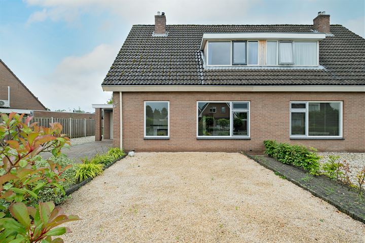 View photo 22 of Scheerturfstraat 5