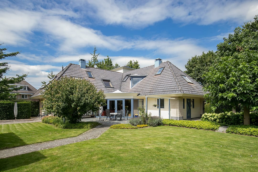 Foto 1 van Nuenderbeekselaan 1