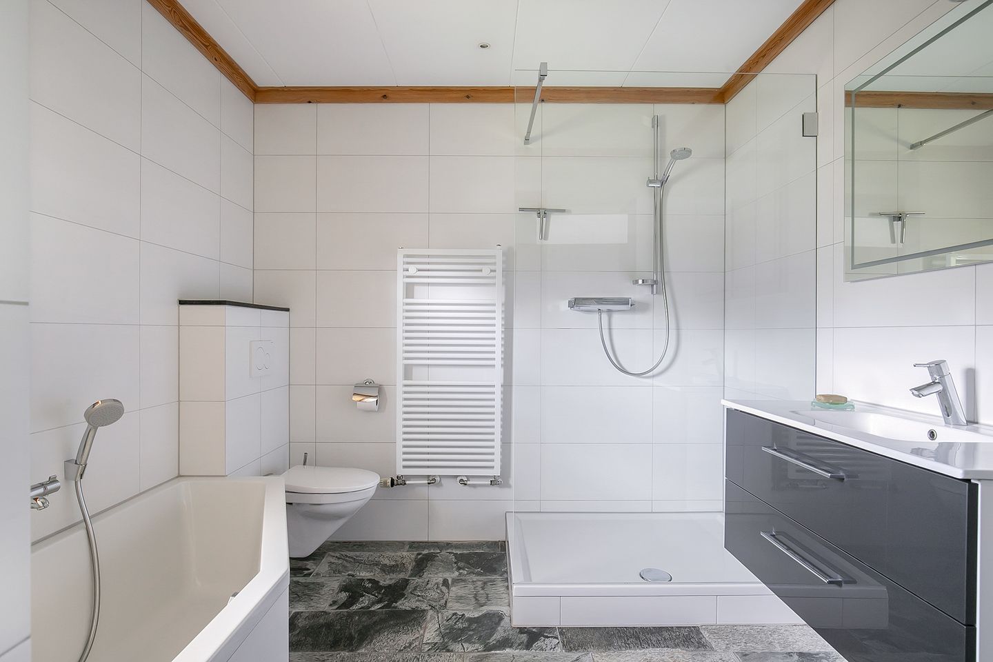 Foto 29 van Nuenderbeekselaan 1