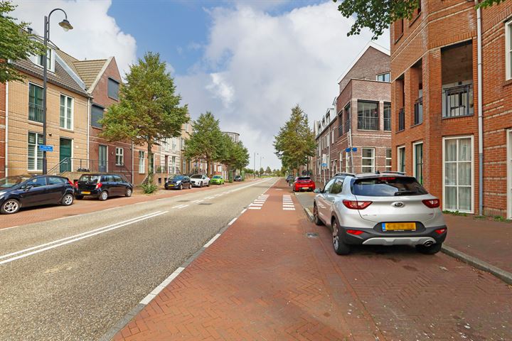 Bekijk foto 3 van Laan van Broekpolder 407