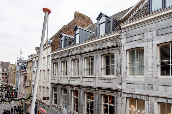 Vijfharingenstraat 8 -D17