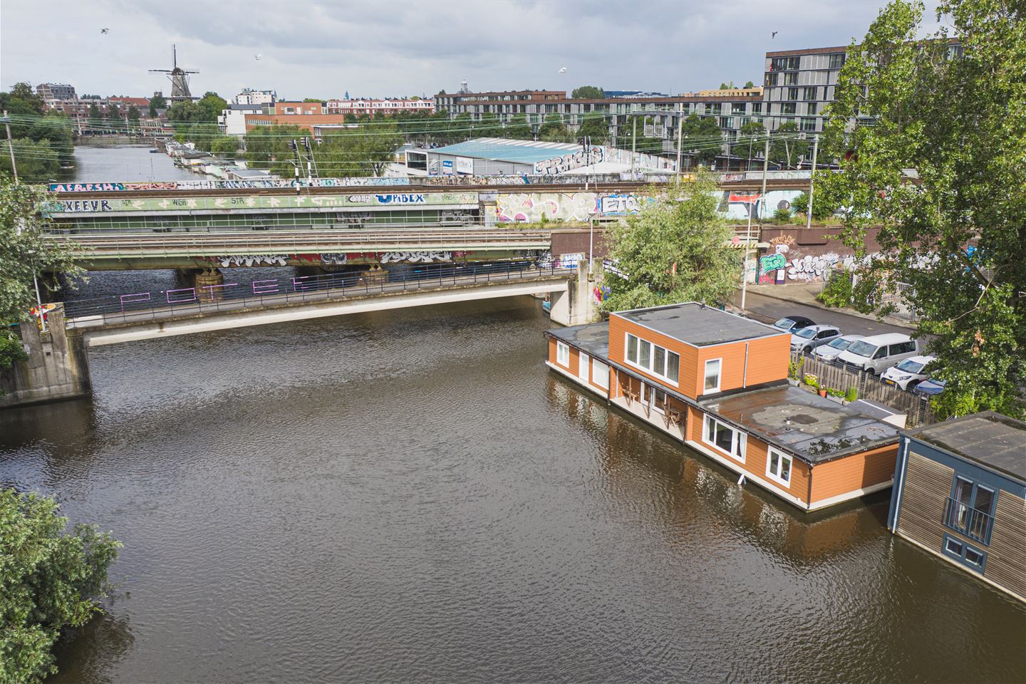 Bekijk foto 3 van Zeeburgerpad 182