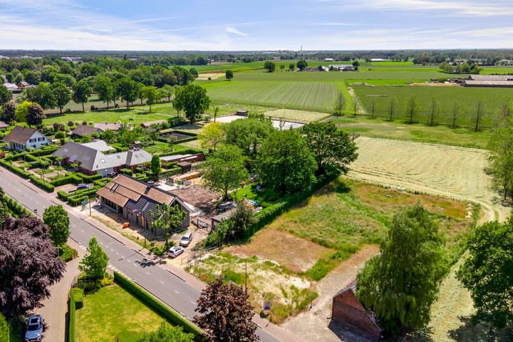 Foto 1 van Midbuulweg 8