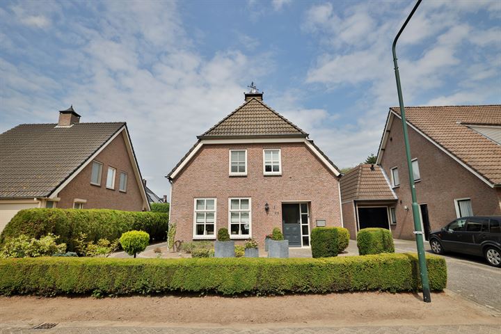 View photo 53 of Bernard van Damstraat 22