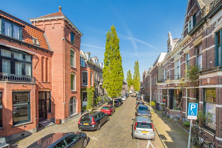 Bekijk foto 31 van Nassaustraat 6-C