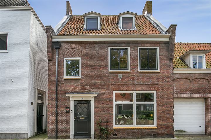 Bekijk foto 3 van Zusterstraat 30