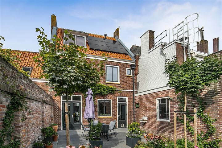 Bekijk foto 31 van Zusterstraat 30