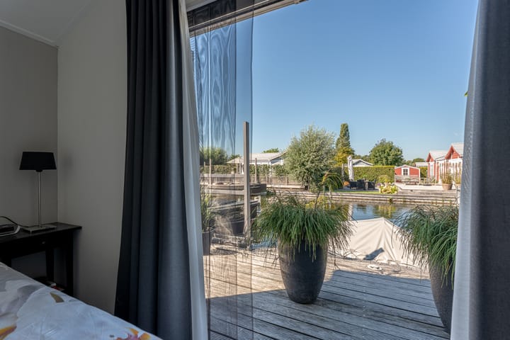 Foto 23 van Bloklaan 22-AGP14