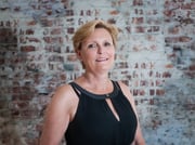 Anneth van Vuure - Commercieel Medewerker