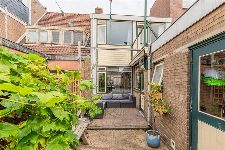 Bekijk foto 4 van Trompstraat 55