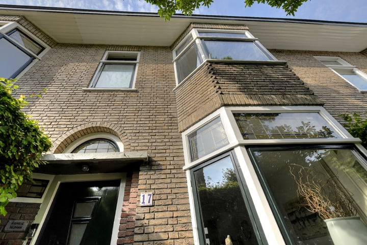 Bekijk foto 51 van Rustlandstraat 17