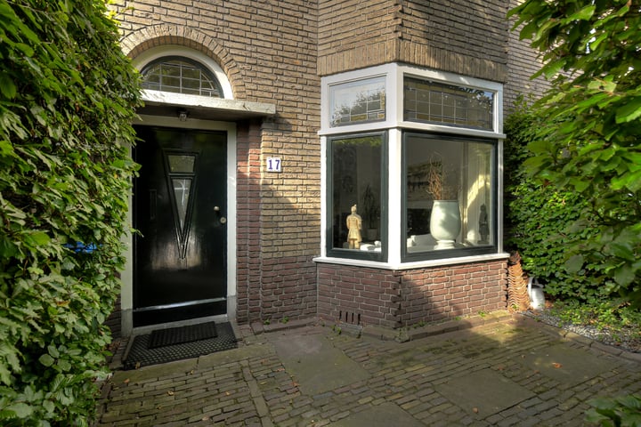 Bekijk foto 49 van Rustlandstraat 17