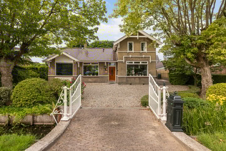 Photo 2 of Rijksstraatweg 143